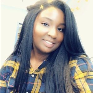 Meet your Posher, Quanisha